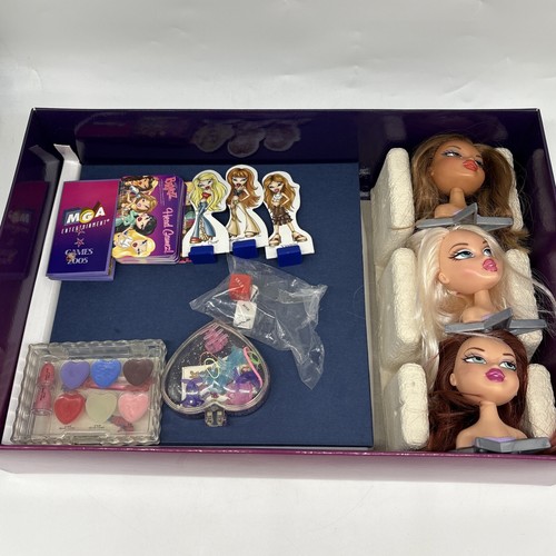 Rare BRATZ Head Gamez MGA Entertainment Vintage Board Game Head Complete - Picture 4 of 11