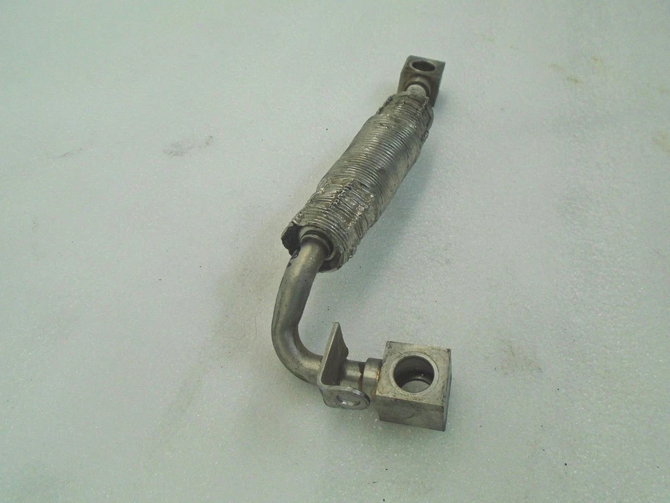 LK805183 1999-2005 VOLKSWAGEN BEETLE 1.8L TURBO REFRIGERANTE LÍNEA DE SUMINISTRO PIEP OEM Foto 2 de 4