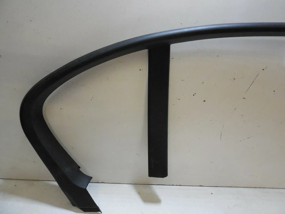 04-10 BMW 535i 525i E60 marco ventana trasera izquierda cubierta embellecedor Foto 2 de 4