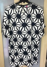 Vince Camuto Geometric Print Short Sleeve Sheath Dress Sz M Resort Summer Office