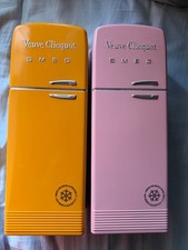 Veuve Clicquot x SMEG Frigo Tin Cooler Case Set Giallo e Rosa Edizione Limitata