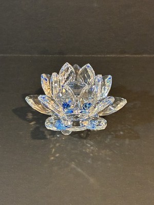 Amlong Crystal 3 inch Blue Hue Reflection Lotus Flower & Gift Box - New In Box