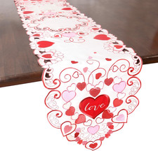 Embroidered Valentine'S Day Heart Pattern Table Runner, White with Red and Pink