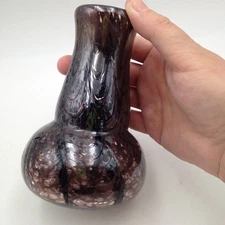 Art Glass Iridescent Purple Swirl Vase 5.5in Hand Blown Artist Signed Griffin