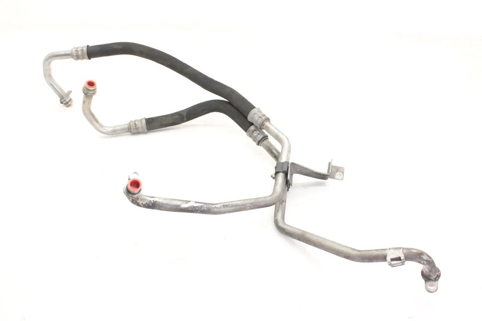 08-13 BMW M3 4.0L Engine Oil Cooler Lines *Dented See Pictures* Foto 4 de 4