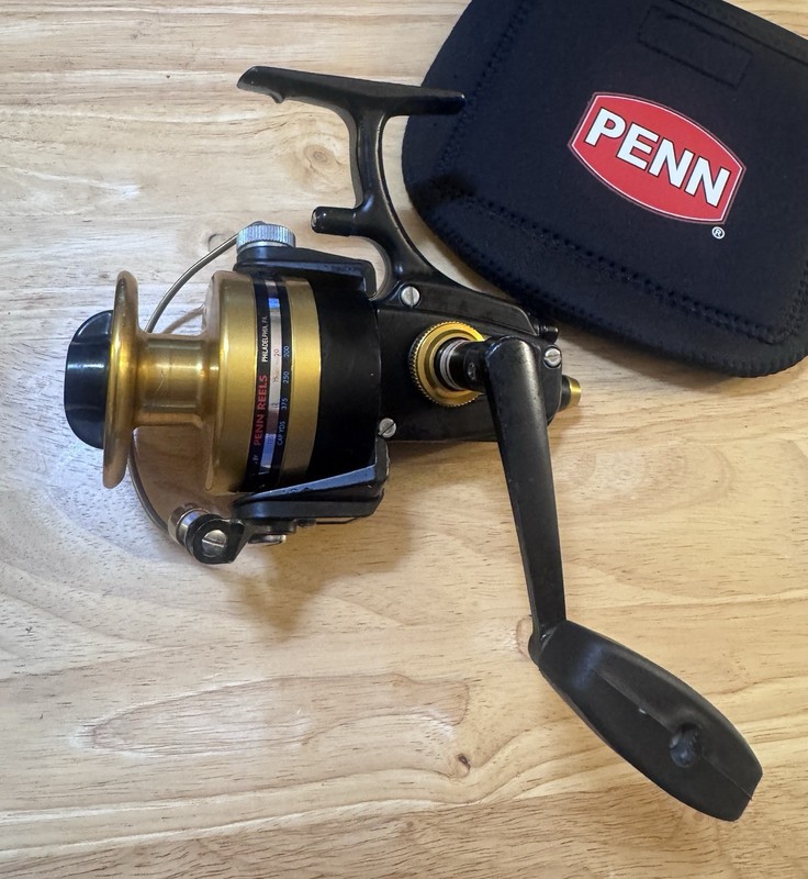 Vintage !  PENN 6500SS  Reel 4.7:1 Right Black/Gold w/ Case USA