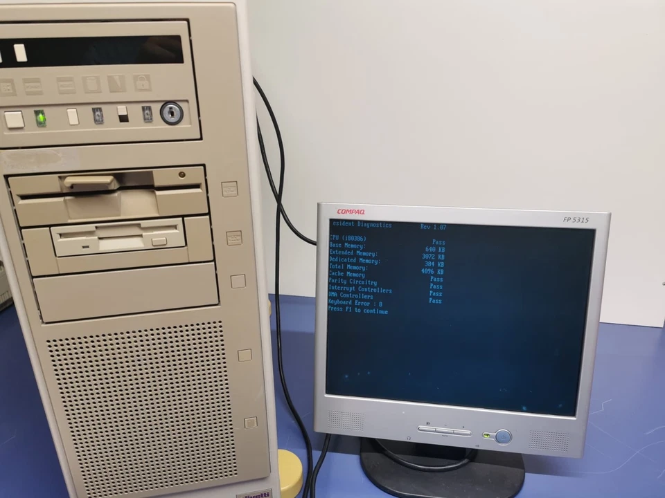 Olivetti PERSONAL COMPUTER M380 XP9 - Immagine 2 di 4