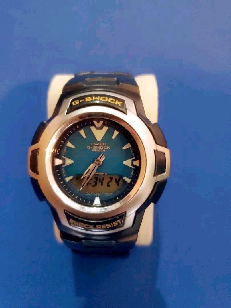 G-SHOCK G-200-2EJF discontinued product rare Wacth clook stylish