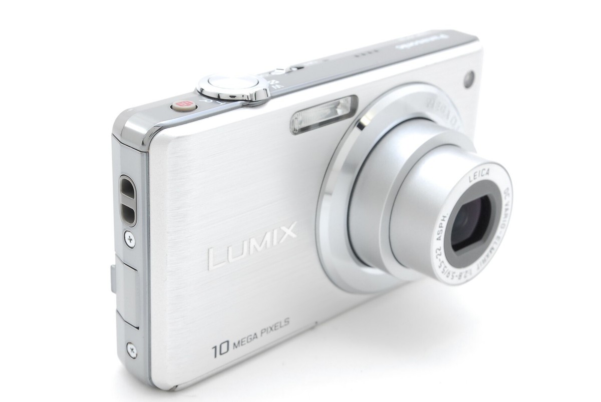 NEAR MINT ] Panasonic Lumix DMC-FS7 10MP Silver Digital