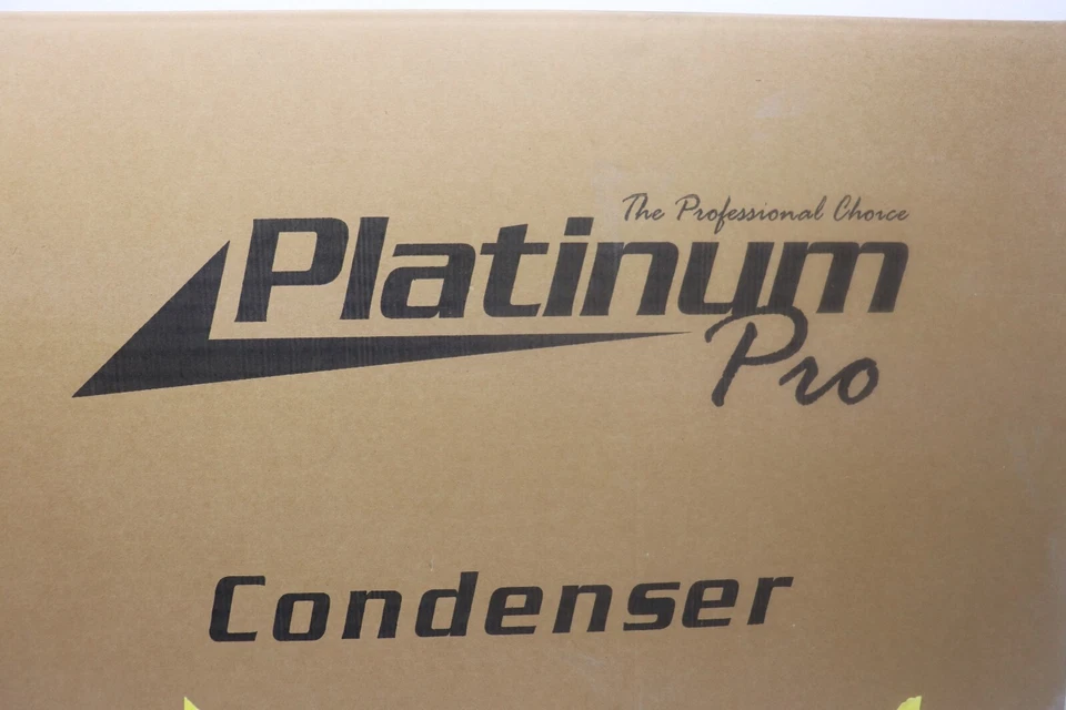 Condensador de aire acondicionado CND30085 PARA 2018-2021 Toyota Camry 2019-2021 Toyota RAV4 Foto 2 de 4