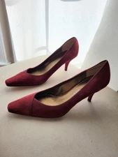 Madison Studio High Heel Burgundy Suede Pumps Point Toe Size 8m