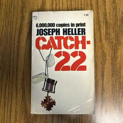 Vintage Paperback Book - Catch 22 by Joseph Heller Dell Paperback 1971