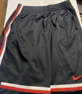 Nike Mens Basketball Shorts Large Black Red Stripe Sides Pockets 31x11 Athletic