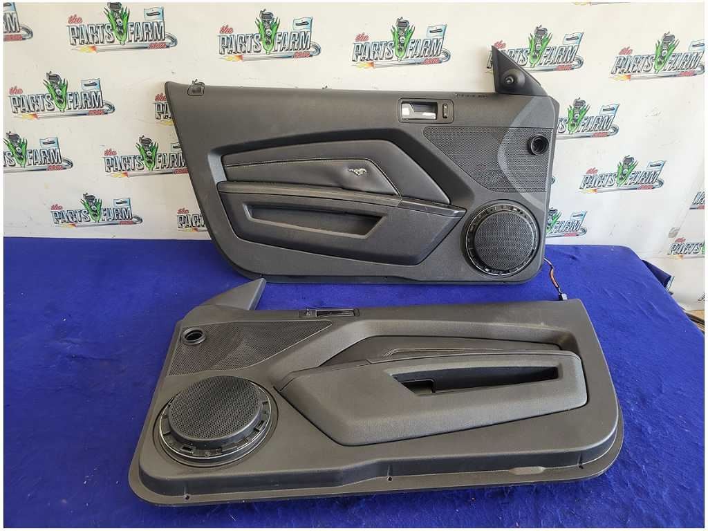 morning　5せっと 2011-2014 Ford Mustang GT Pair Door Panels Front Shaker Coupe