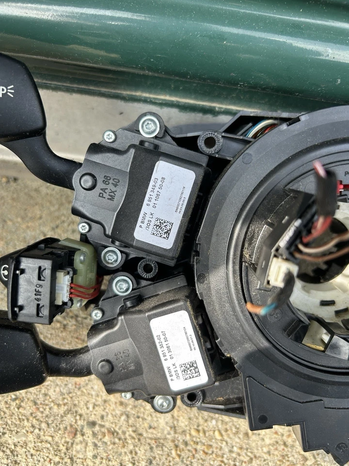 06 07 08 09 10 BMW 528xi OEM reloj resorte giro limpiaparabrisas interruptor conjunto Foto 4 de 4