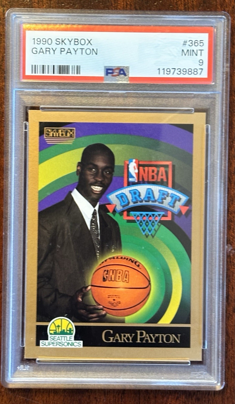 1990 SkyBox #365 Gary Payton Rookie Basketball Card PSA 9 Mint