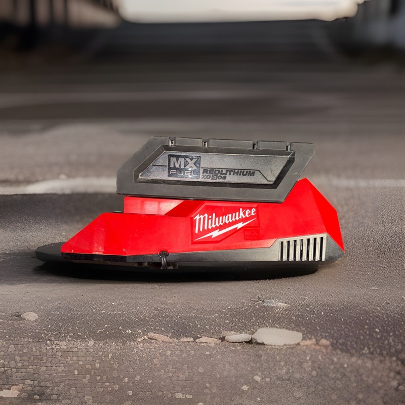 Milwaukee Mx Fuel Xc406 Battery And Charger
