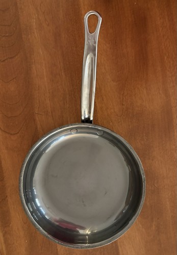 Hestan NanoBond Titanium Stainless-Steel 8.5 Inch Skillet Fry Pan