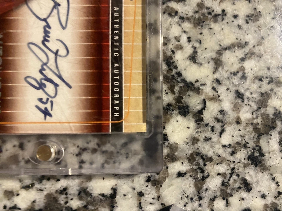 Подписанная карточка Брэда Лиджа 2005 Fleer 71/99 - Изображение 2 из 4