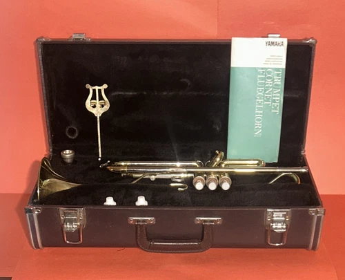 YAMAHA YTR-2320 Trumpet with Yamaha 11C4-7C Mouthpiece