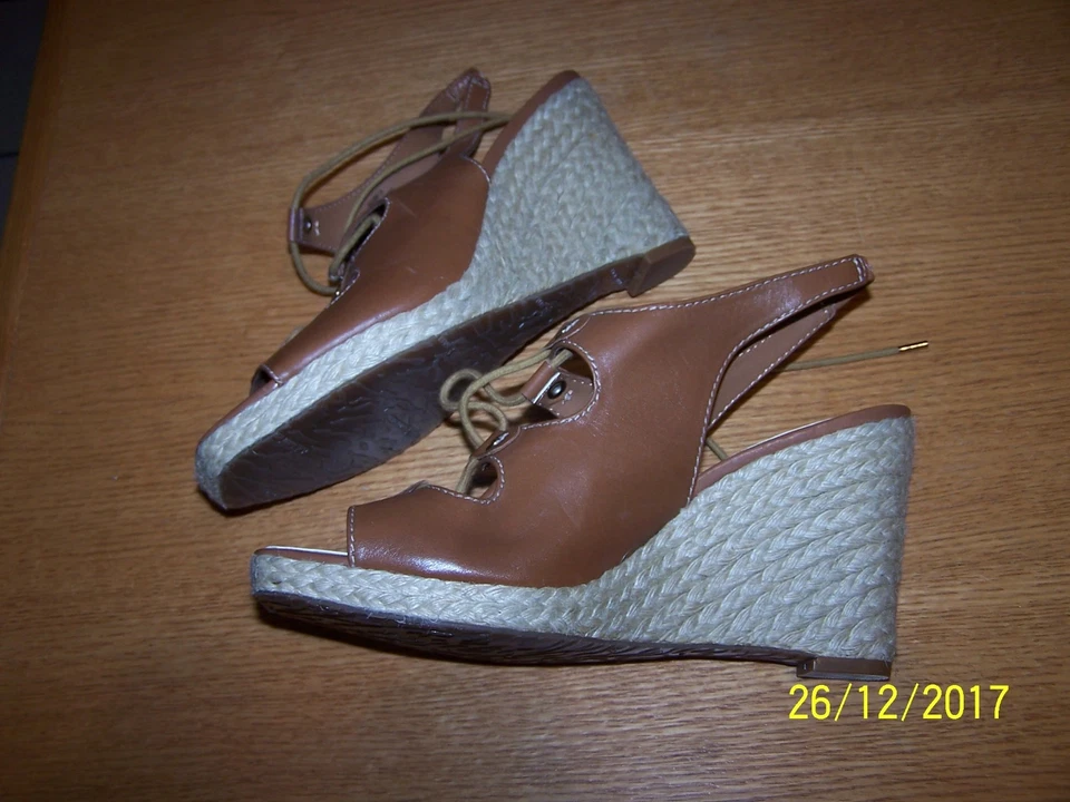 ANNE KLEIN IFLEX CUÑAS CON CORDONES MARRÓN TALLA 7,5 M CUERO NUEVAS SIN CAJA Foto 4 de 4