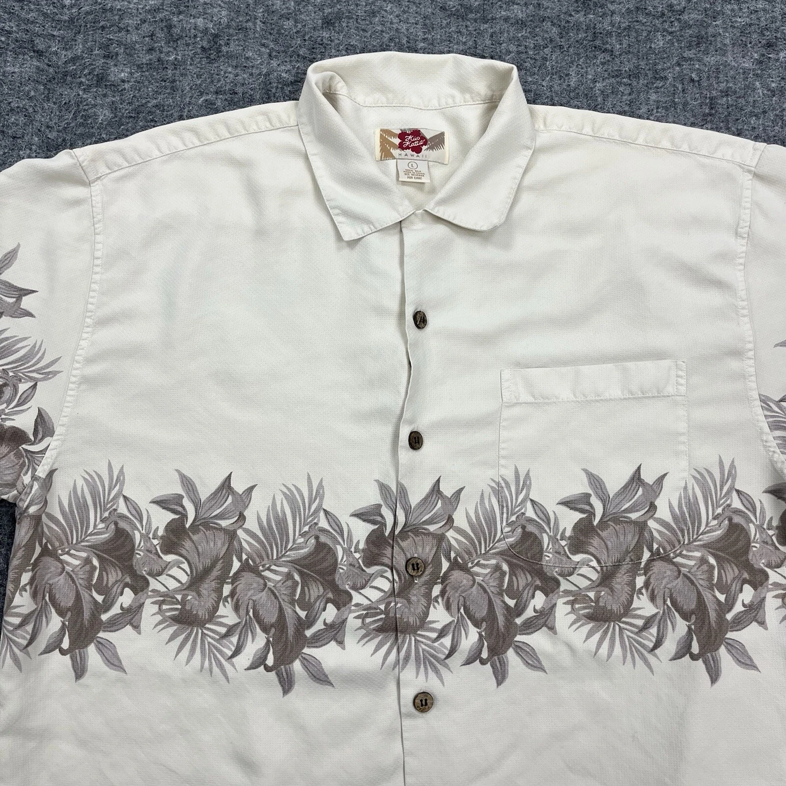 Hilo Hattie Shirt Mens Large Beige Silk Hawaiian Floral Beach Surf Camp