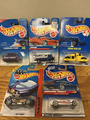 4 Vintage And One New Hot Wheels | eBay