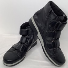 Signature Shoes Sz 8 M Black 3 Loop And Hook Booties Ankle Boots Leather 90 s