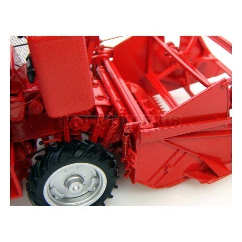 Universal Hobbies UH2880 Combine Harvester M.Ferguson 830 1/32 - Picture 5 of 6