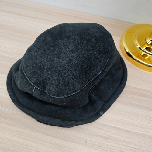 Vintage Bucket Hat Women Black ANN TAYLOR Leather Shearling Cloche Y2K Whimsy UK - Picture 4 of 8