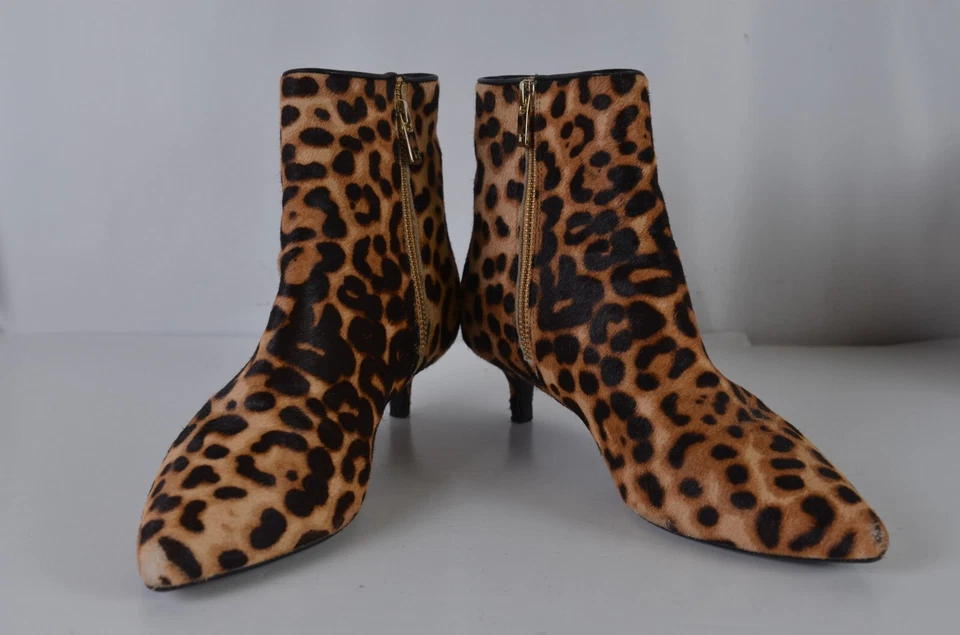 Taryn Rose Women's Ankle Boots Size 37.5 Kitten Heel Nora 7.5 US Leopard Print - Image 3 of 4