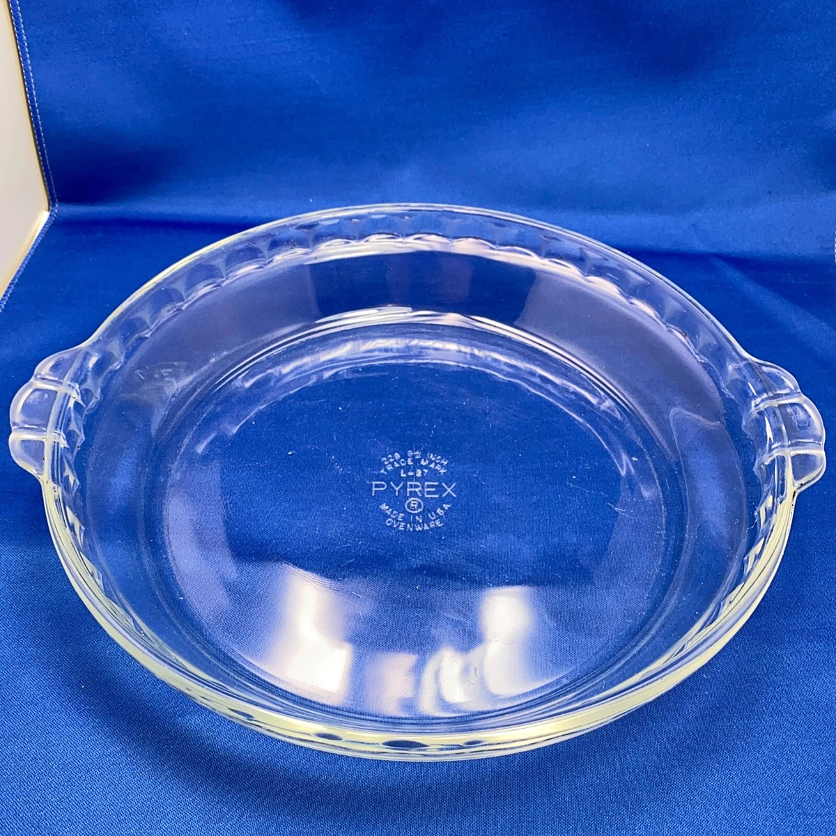 Vintage Pyrex Pie Dish