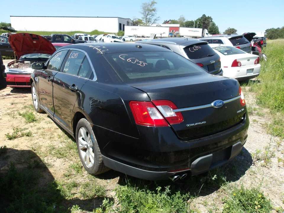 Used Engine Coolant Reservoir fits: 2011 Ford Taurus Grade A - Image 3 of 4