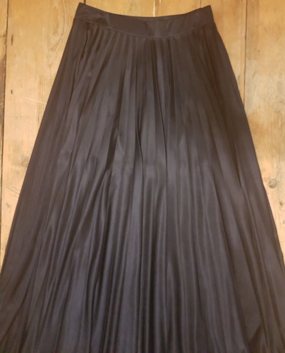 Maxi Falda M&S Edición Limitada Negra Plisada Para Mujer Círculo Completo UK 6 8 EXC. CON - Imagen 5 de 10