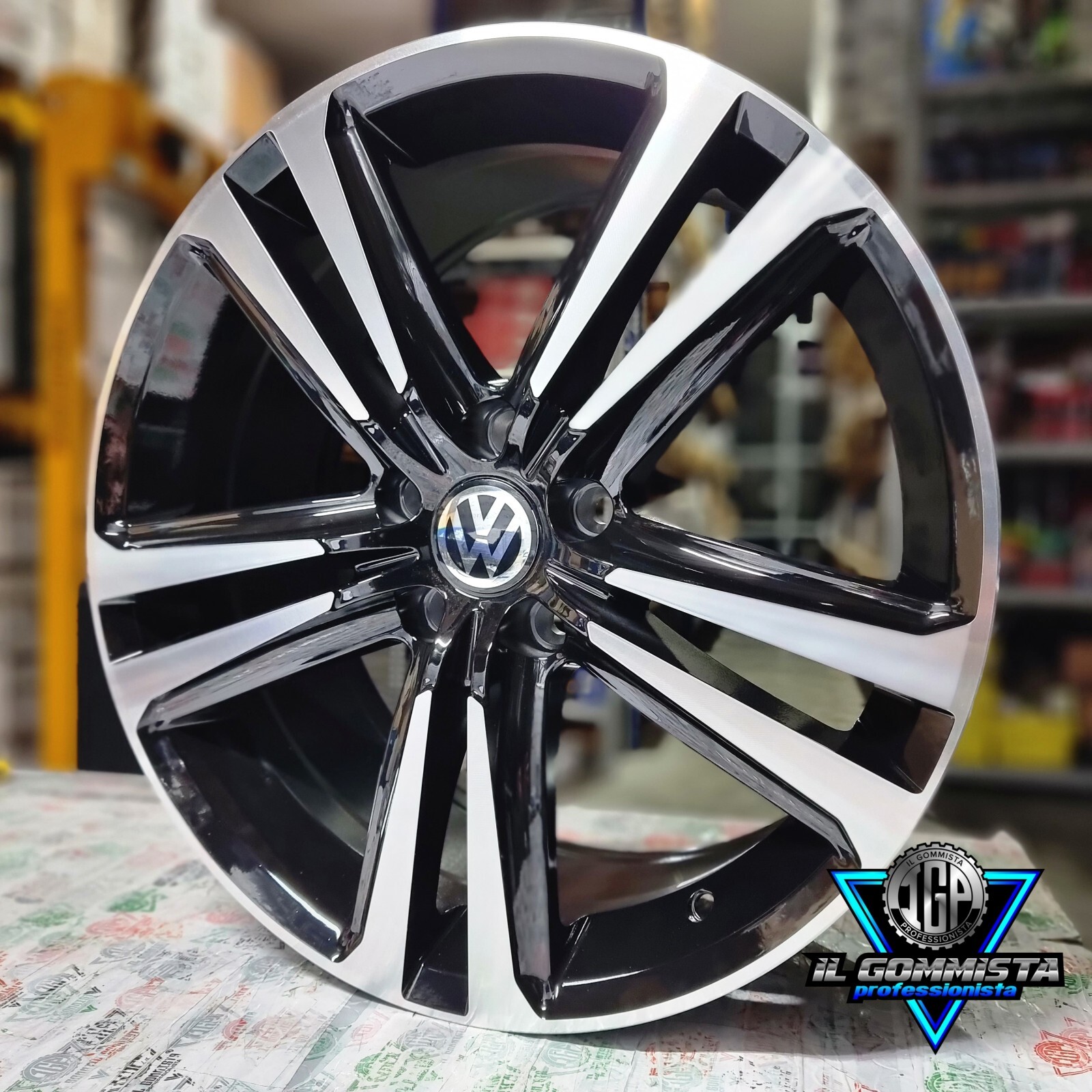 Sand KIT 4 Cerchi In Lega 18" Compatibili con Volkswagen Golf 5 6 7 8 GTD GTI 1K