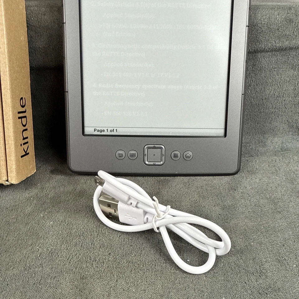 Amazon Kindle - 4th Generation - D01100 - Graphite - Image 3 of 4