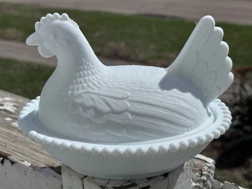 RARE Vtg Indiana Glass 7” Hen on Nest - MILK GLASS - MINT