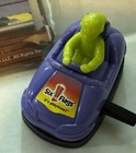 VINTAGE 2005 Wendy’s Six Flags BUMPER CAR PLAYSET Kids Meal Toy WITH TWO CARS!! — photo 3
