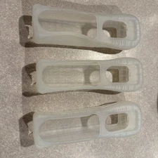 Lot of 3 OEM Official Nintendo Wii Remote Silicone Gel Cover Grip Sleeve RVL-022
