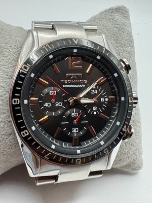 Men's TECHNOS T-1019 Chronograph Silver Tone Quartz Watch New Battery