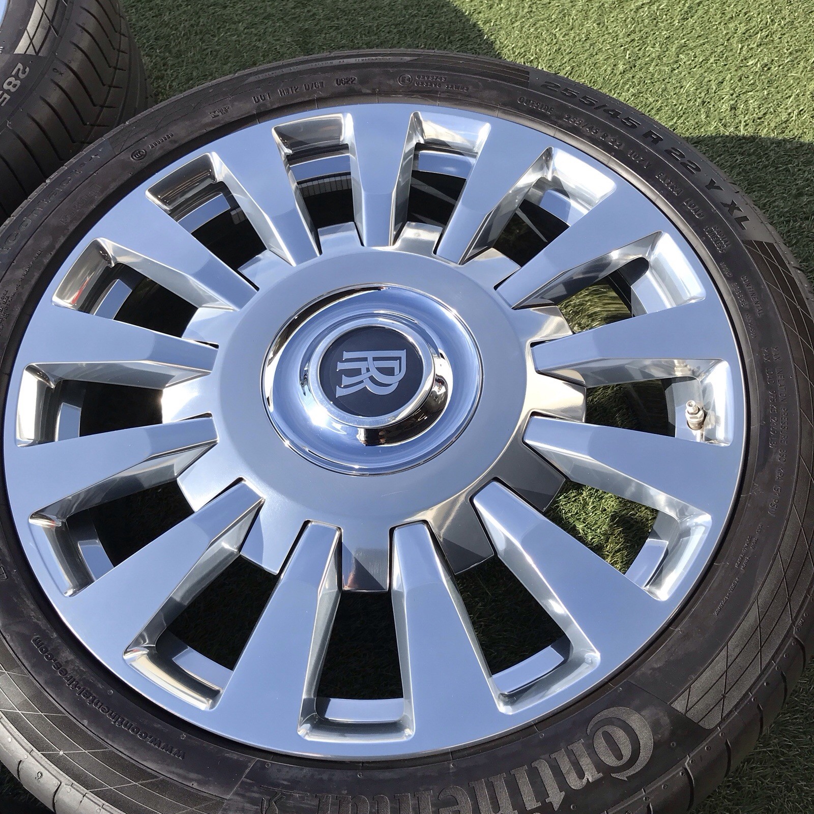 22 ROLLS ROYCE PHANTOM RIMS TIRES TPMS CAPS OEM ORIGINAL FINISH
