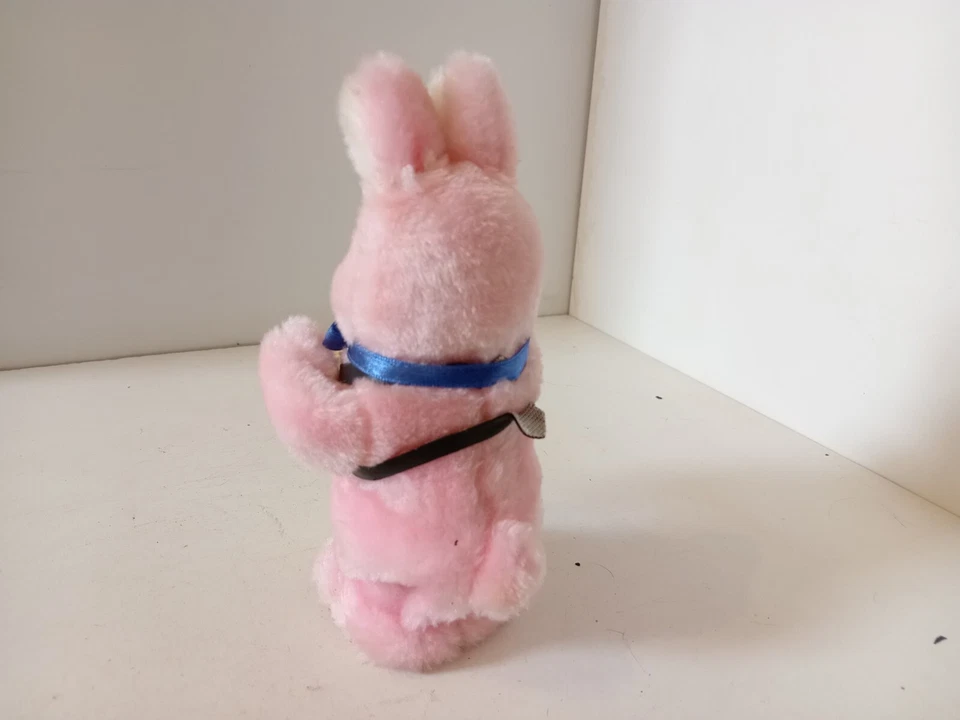 Duracell Lapin peluche rose avec baguettes et tambour 1/6 Les photos font la des - Photo 4/4