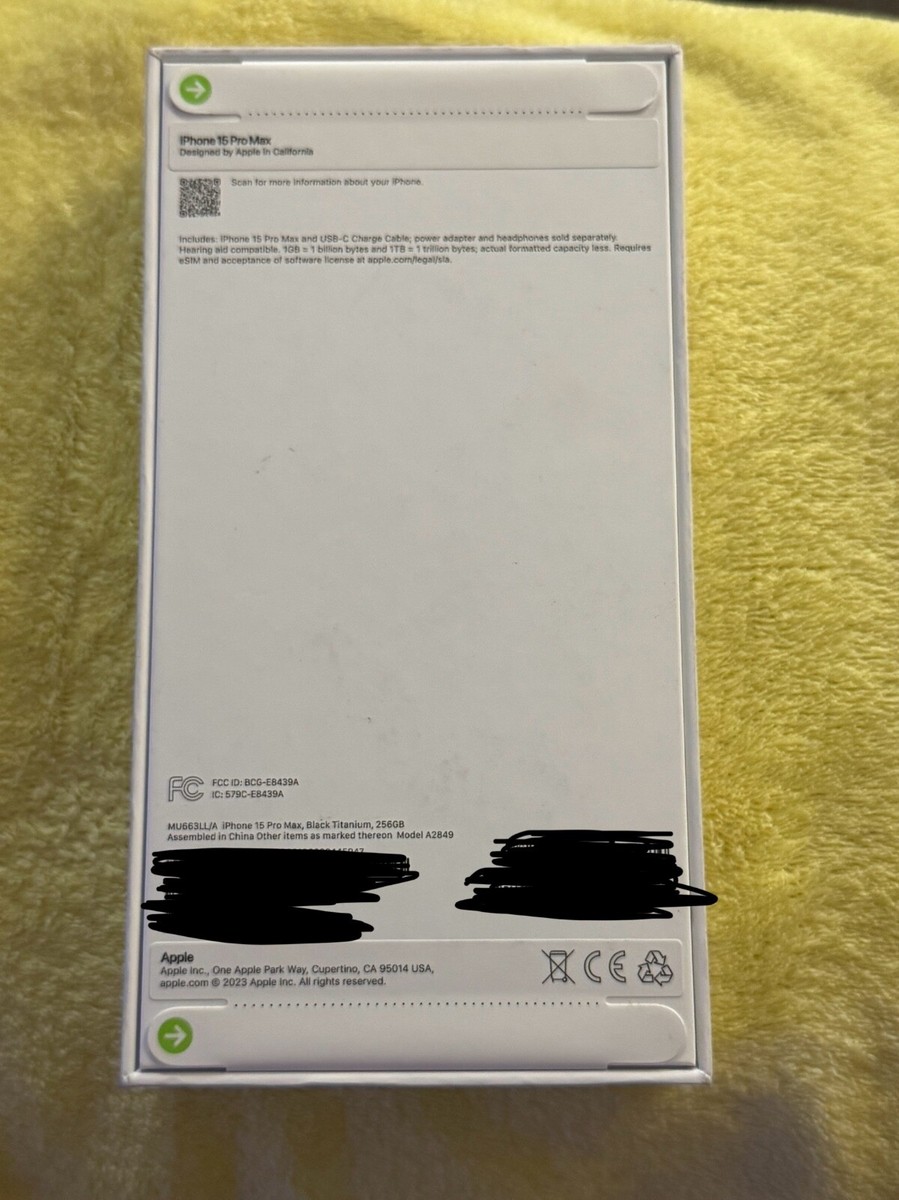 Apple iPhone 15 Pro Max - 256 GB - Black Titanium (Unlocked