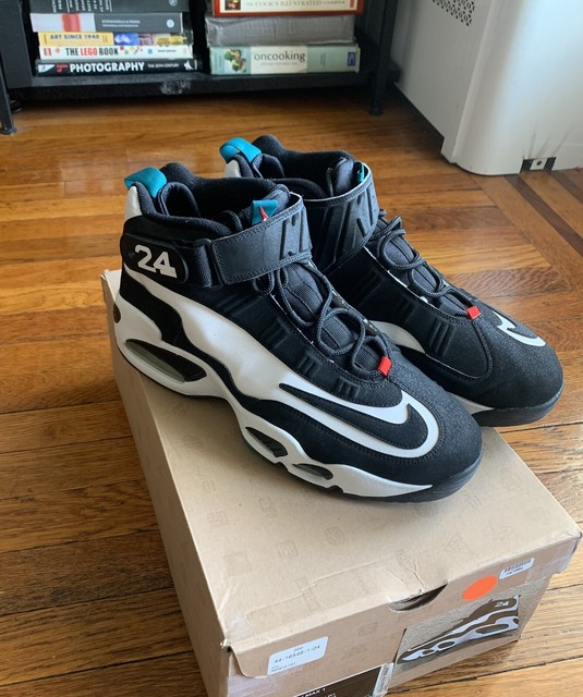 Size 11.5 - Nike Air Griffey Max 1 
