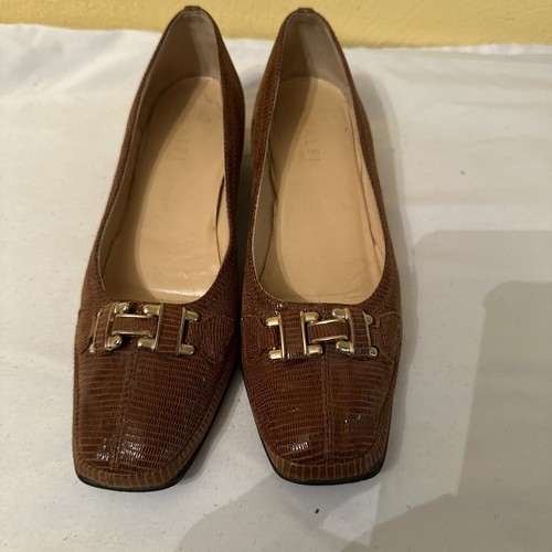 Amalfi by Rangoni Mosa Low Pump Made in Italy Size 5 1/2 M Brown - Picture 5 of 8