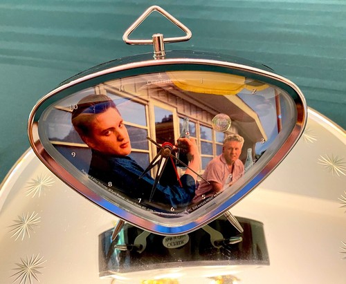 Elvis Presley The Wertheim Collection ALARM CLOCK "Soda" NIB Rare Vintage 1 AA - Picture 3 of 6