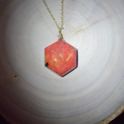Natural Hackmanite Pendant UV Reactive Color Changing Necklace in 925 Silver