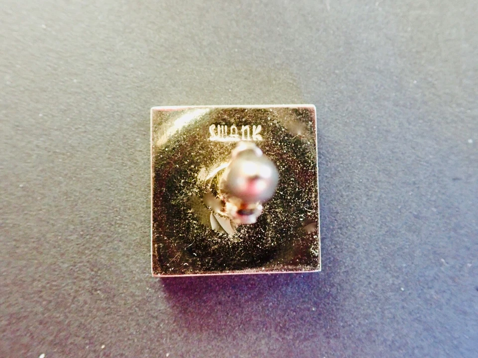 SWANK lancelot FLEUR DE LIS CROWN CUFFLINKS GOLD BLACK square - Image 2 of 2