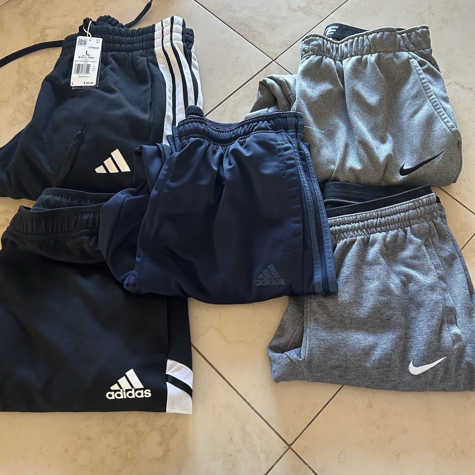 Nike Adidas Lot Of 5 Sweatpants Mens Size L/XL Streetwear  Sweat Joggers Pants