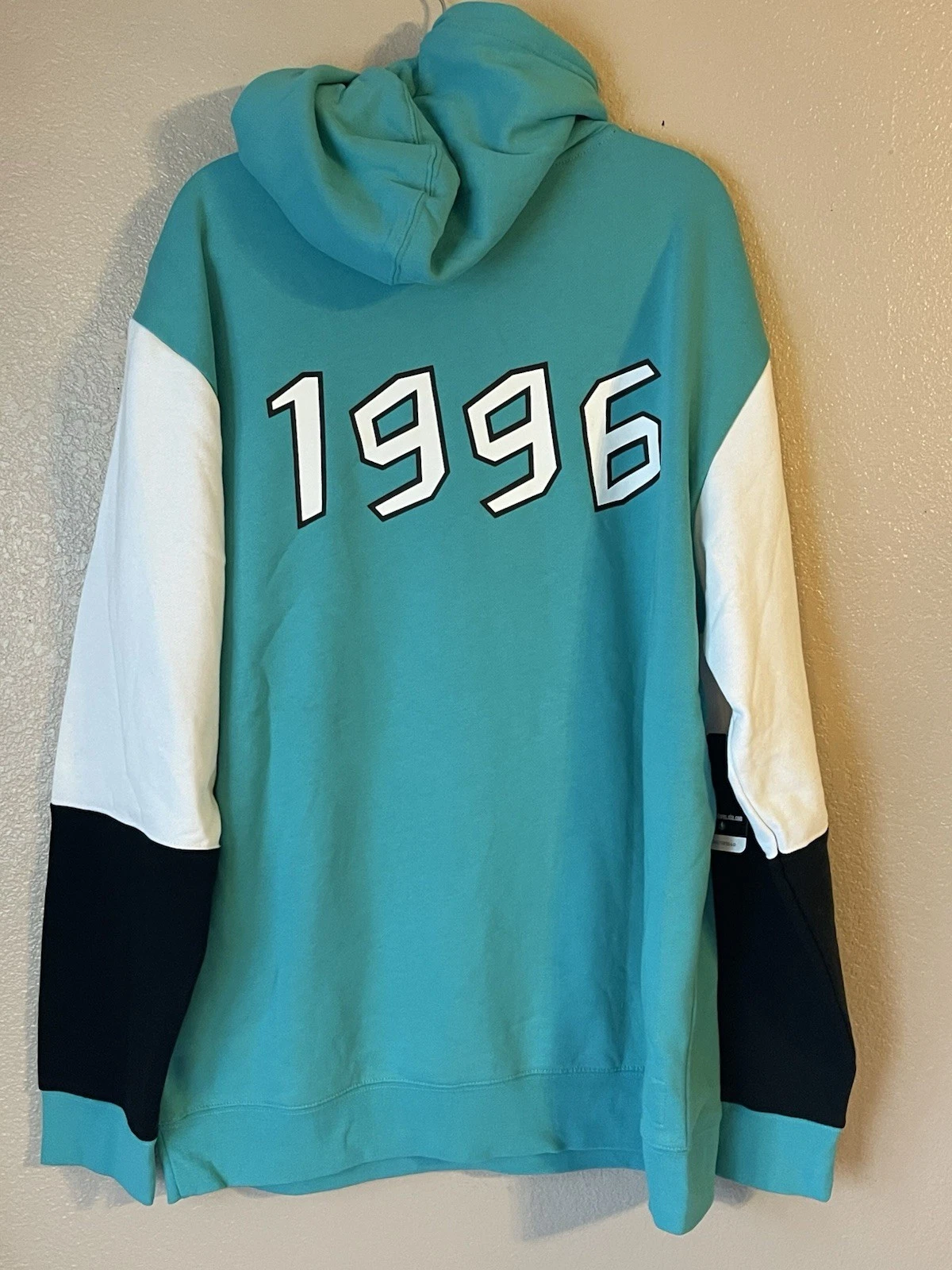 Men’s 3XL NWT NBA Mitchell & Ness Hardwood Classics 1996 All-Star Weekend Hoodie